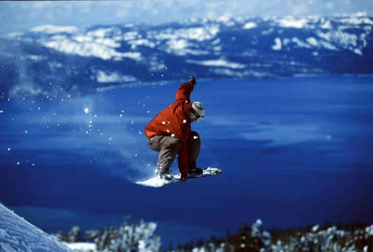 Heavenly_Snowboarder_large_large.jpg