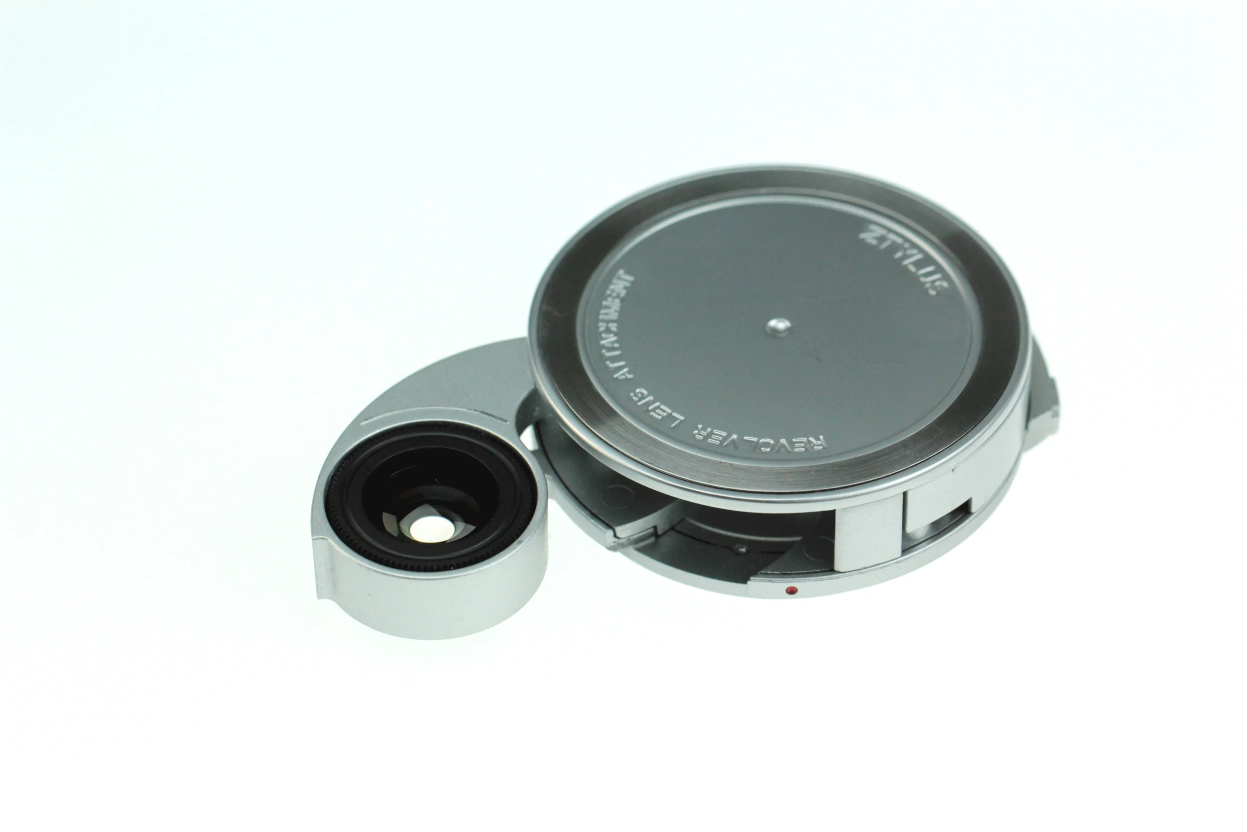 RV-2 Lens Open 2.JPG