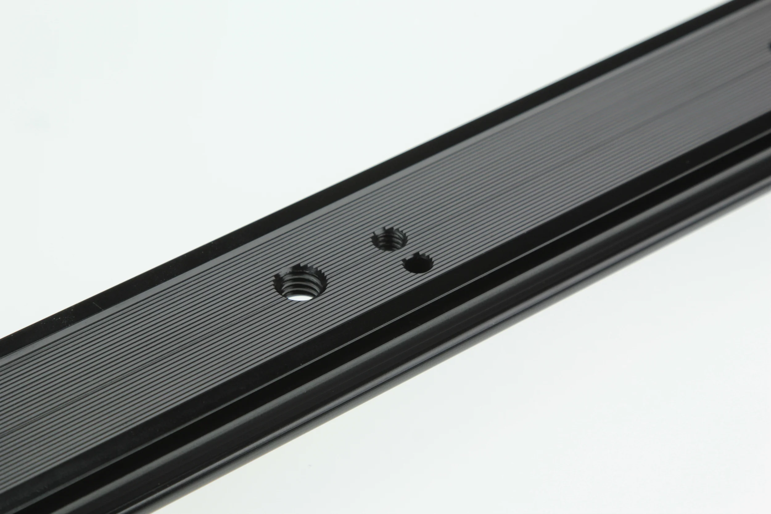 Slider MARK II Mounting Threads.JPG