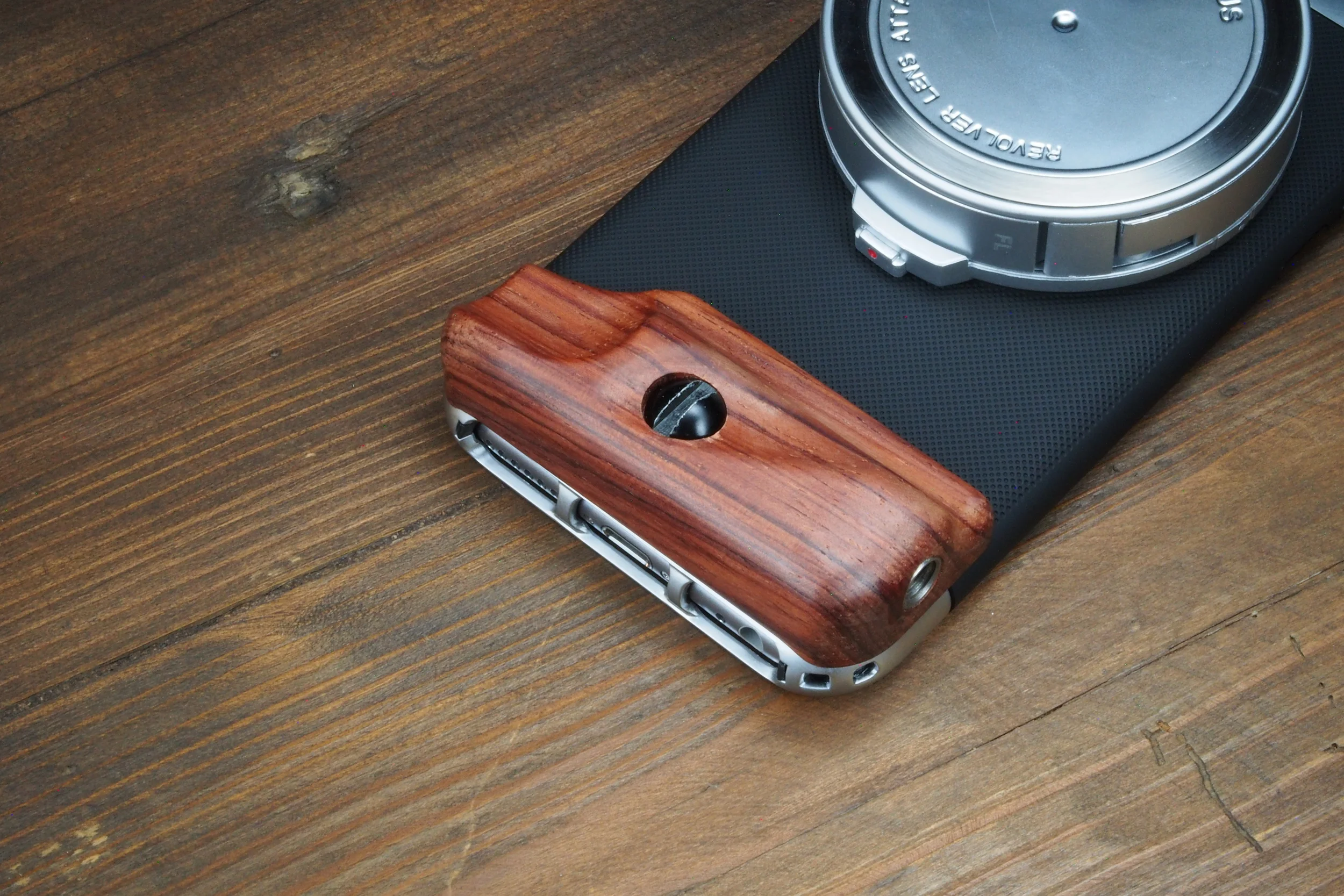 ZTYLUS Rosewood Mounted Close up.JPG