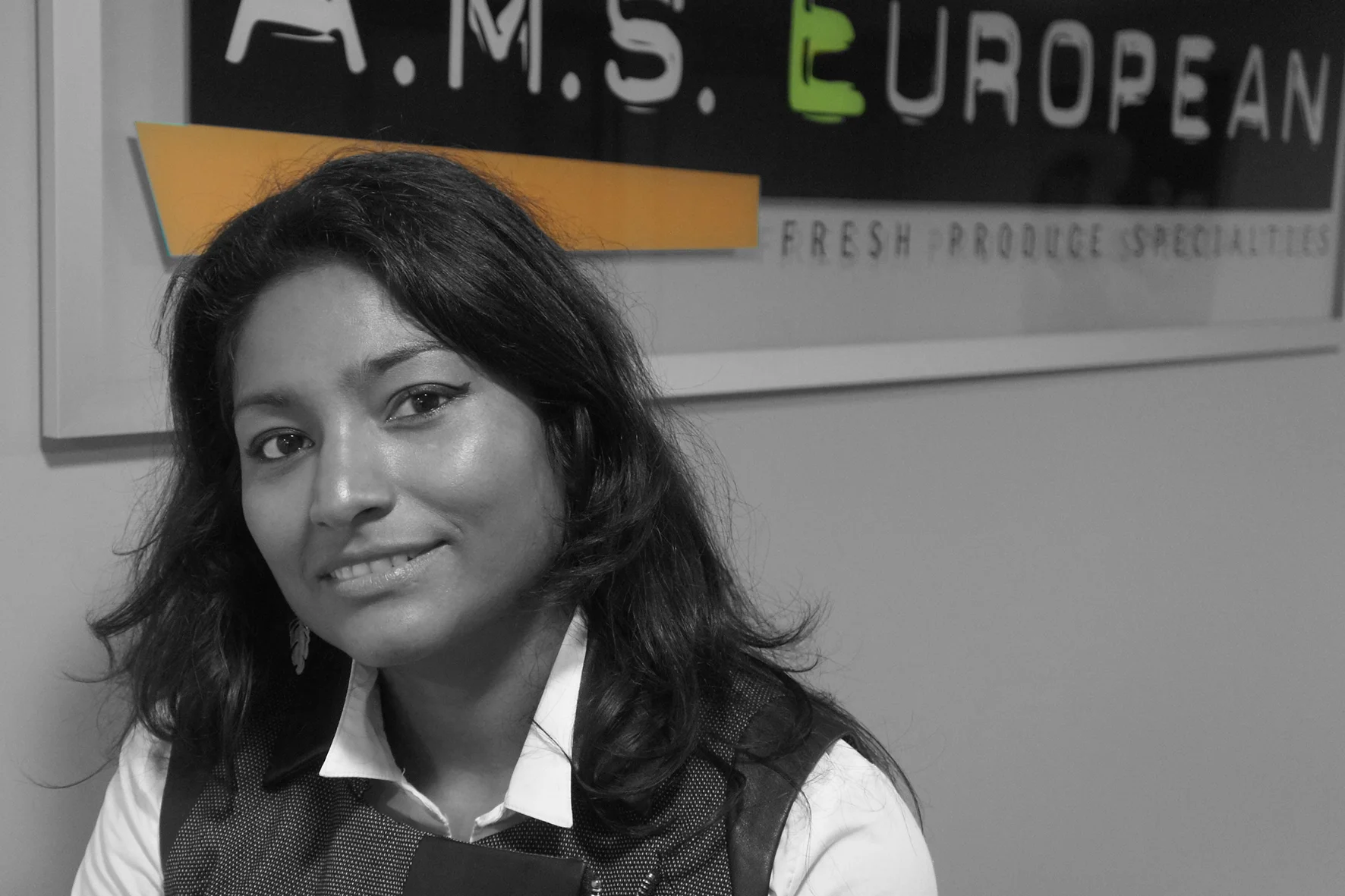 Lyda Cardenas / Commercial and logistic assistant lyda@ams-european.com