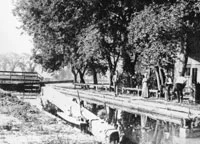 I & M Canal Lady Lock Tender at Channahon, Late 1800s Courtesy of John Lamb: Lewis University