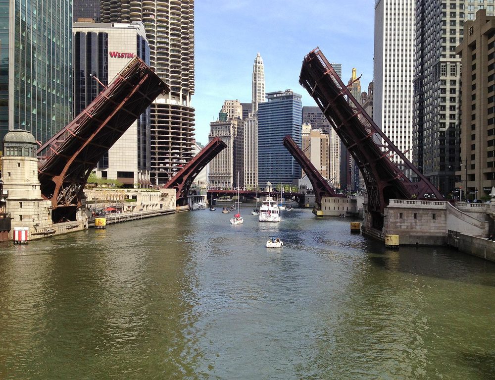 Bridge Lifts — McCormick Bridgehouse & Chicago River Museum