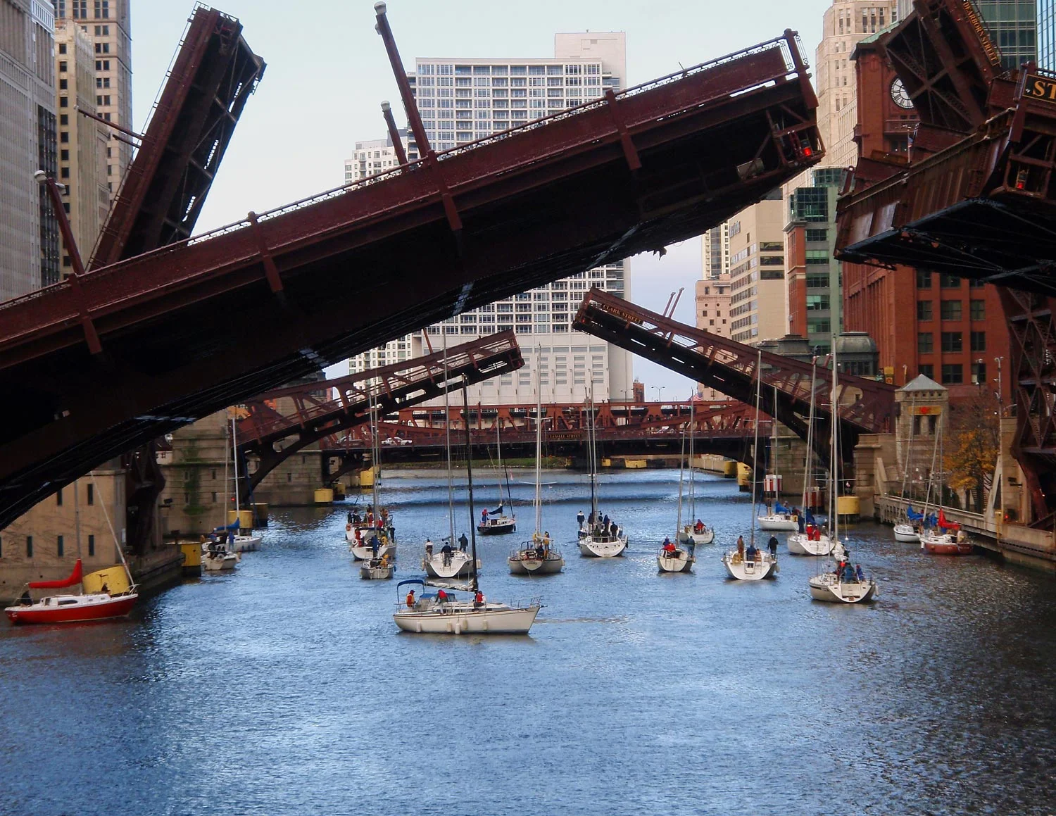 Bridge Lifts — McCormick Bridgehouse & Chicago River Museum