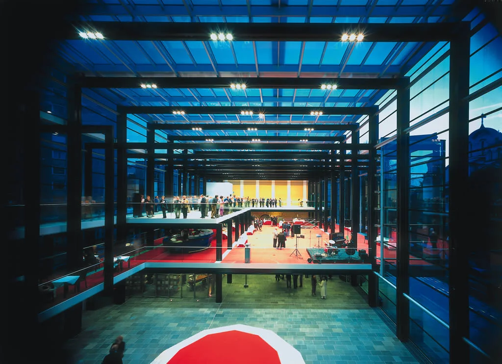  ©Hisao Suzuki