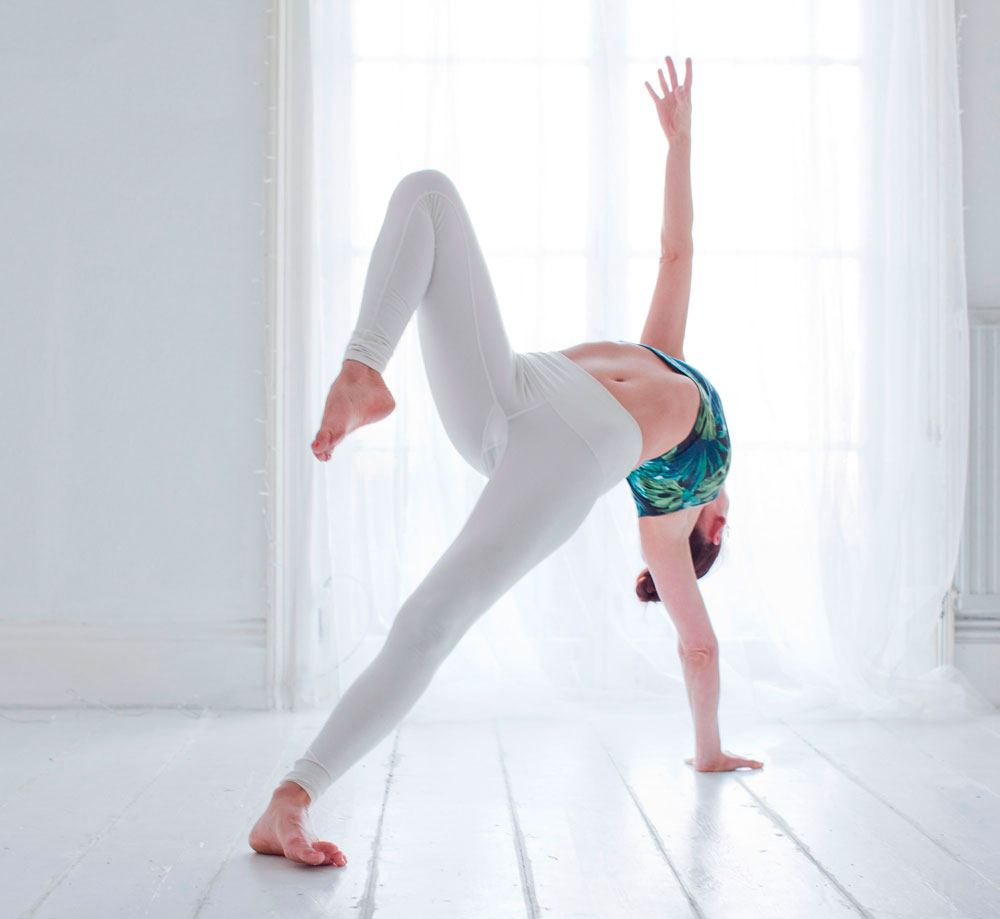 Naomi Absalom Yoga