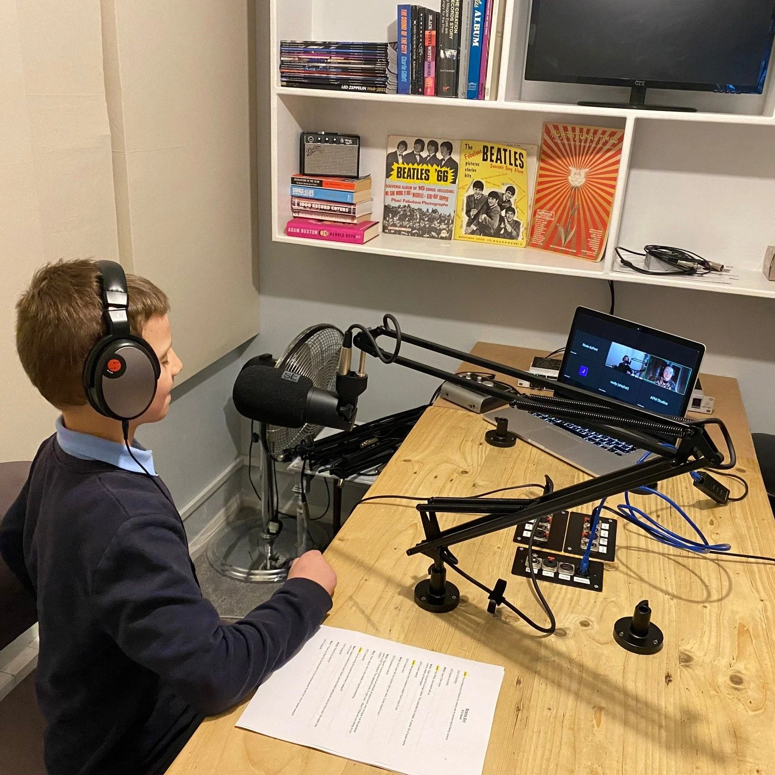 The first official use this week of the Punch Podbooth was by @brains_on Podcast, an award winning show for young people about all things science. The co-host for this episode was Leon from Ipswich and we connected to the Brains On studio in Minnesot