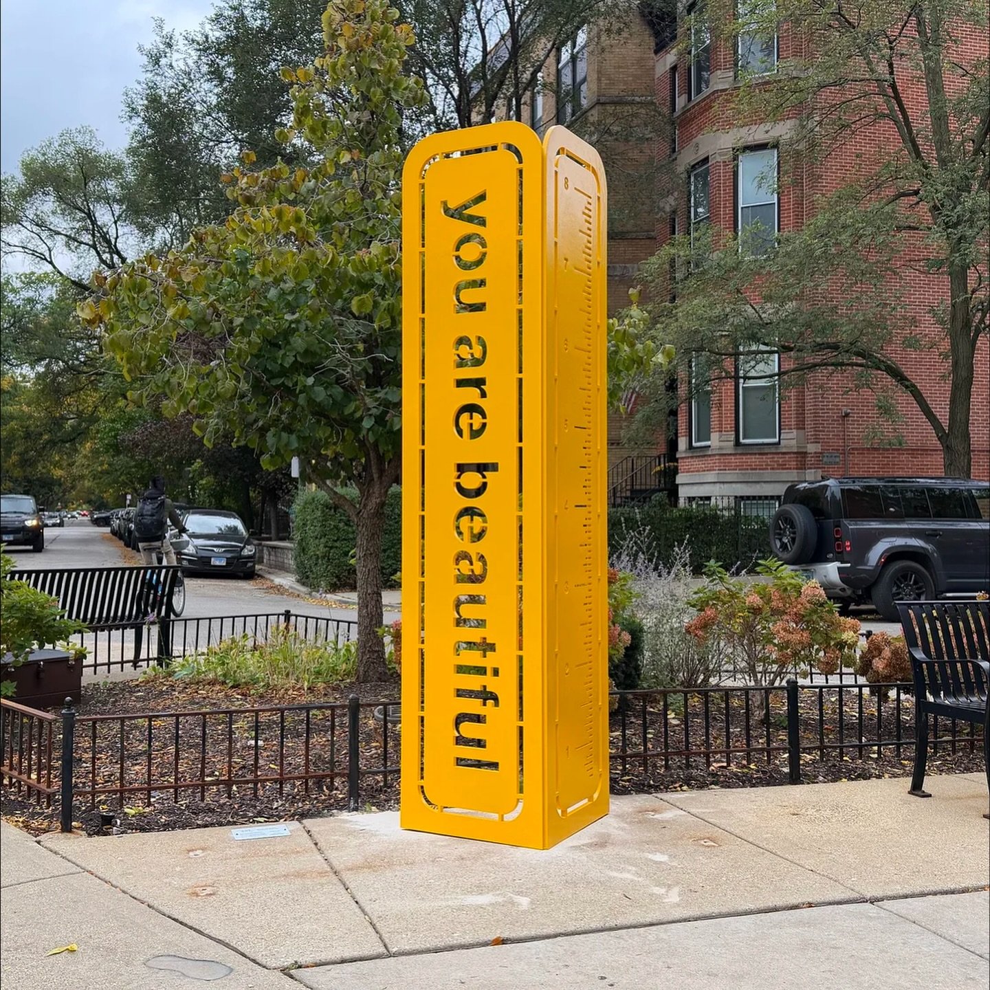 &ldquo;Positivity Rules&rdquo; is a new permanent installation in Dad&rsquo;s Park. 

Commissioned by @lincolnparkchamber lovingly crafted by @active_alloys carefully installed by @terrykarpowicz &amp; made possible by @the.neighborhood.hotel it take