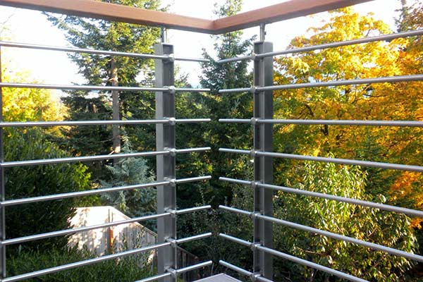  New stainless steel rod system with wood top rail 