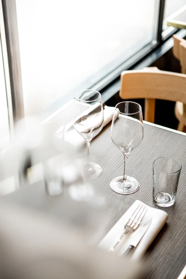 Paris Restaurants 600x900px (1).jpg