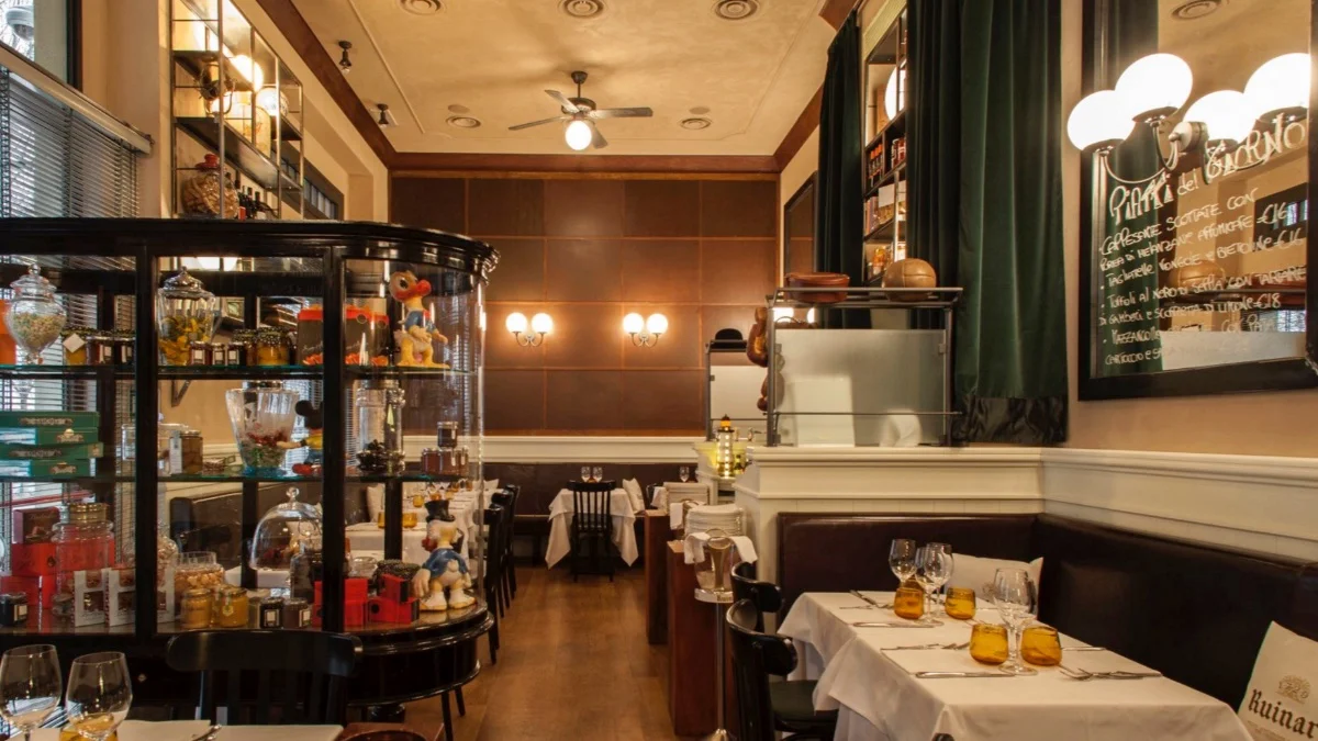 Langosteria Bistro Milan 1200x675px.jpg