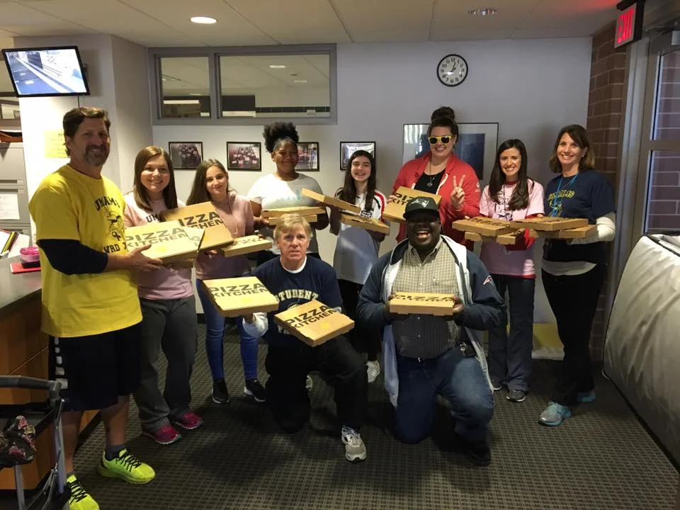 Partnering with our local Middle School for a great cause, Pizza for Puerto Rico!