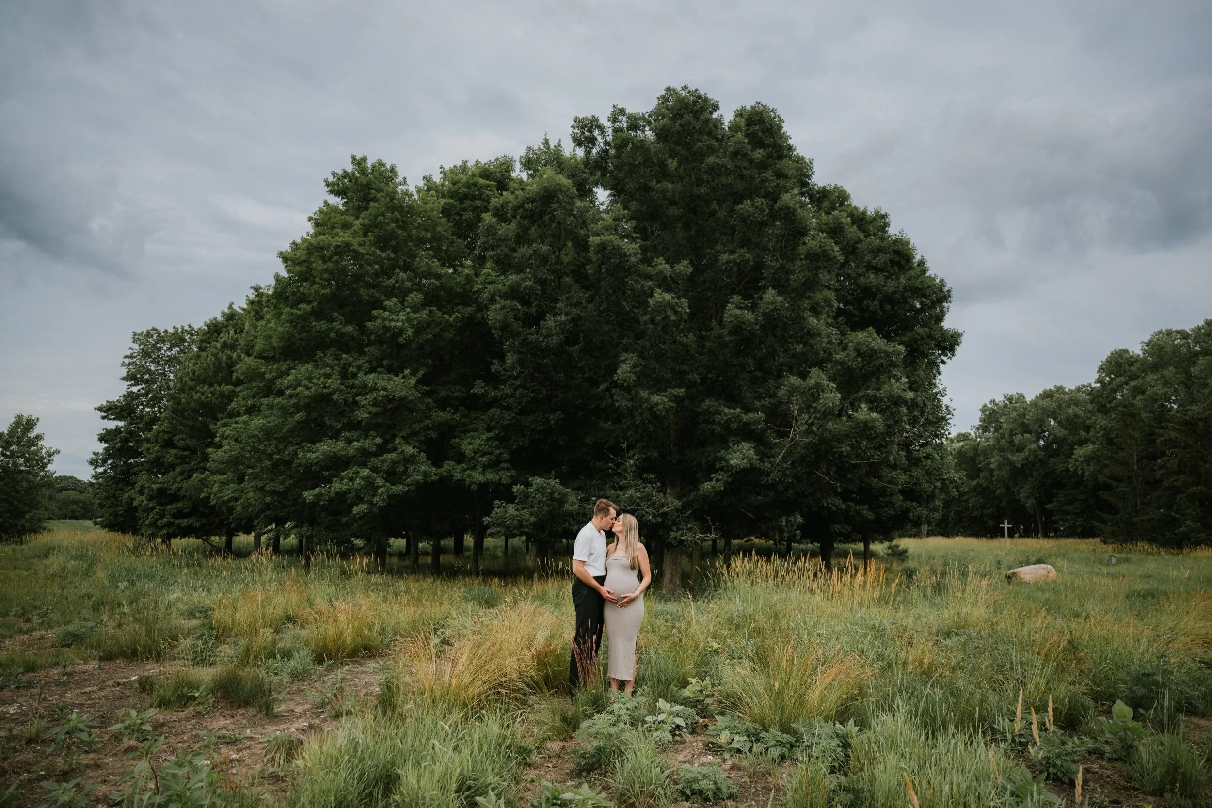 Milwaukee Photographer Roost Photography - Family Maternity Sessions South Shore Park Forest Exploration Center16.jpg