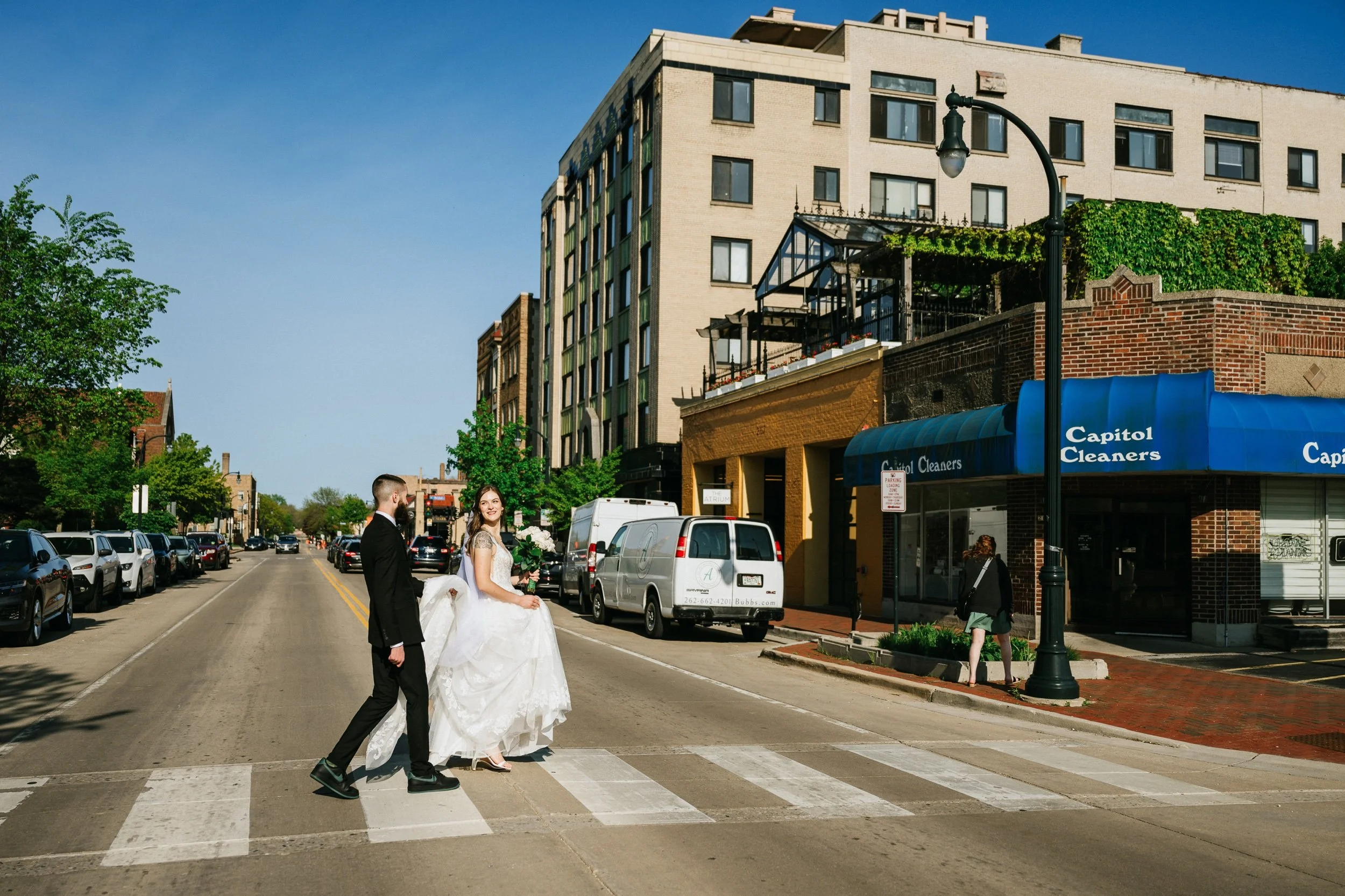 Milwaukee Wedding Photographer Roost Photography - The Atrium Wedding Journeyman Kimpton Hotel 39.jpg