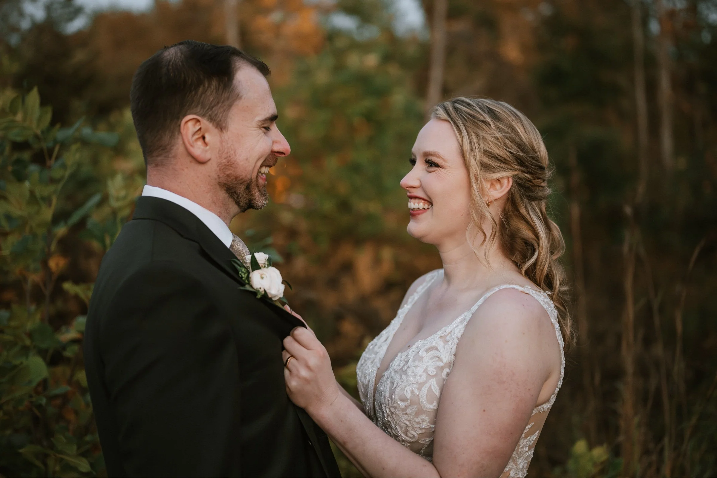 RoostMKE Married in Milwaukee Wedding Collective shlitz audubon Nature center Wisconsin fall 086.jpg