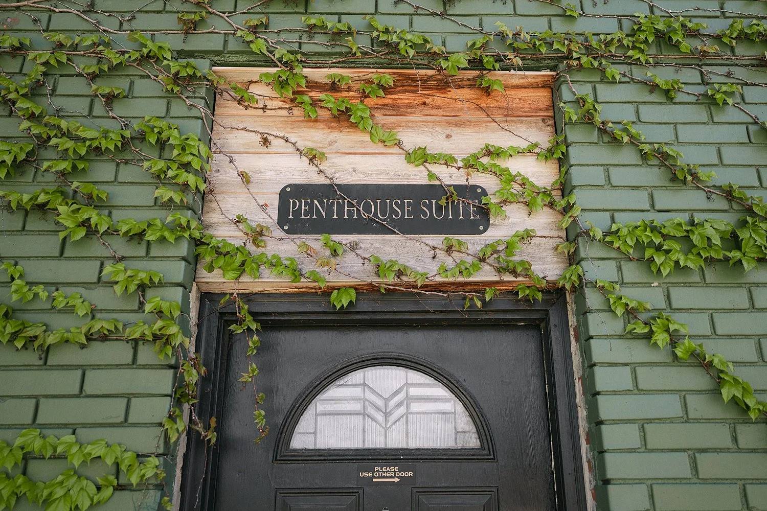 RoostMKE Married in Milwaukee Wedding Photographer_1446.jpg