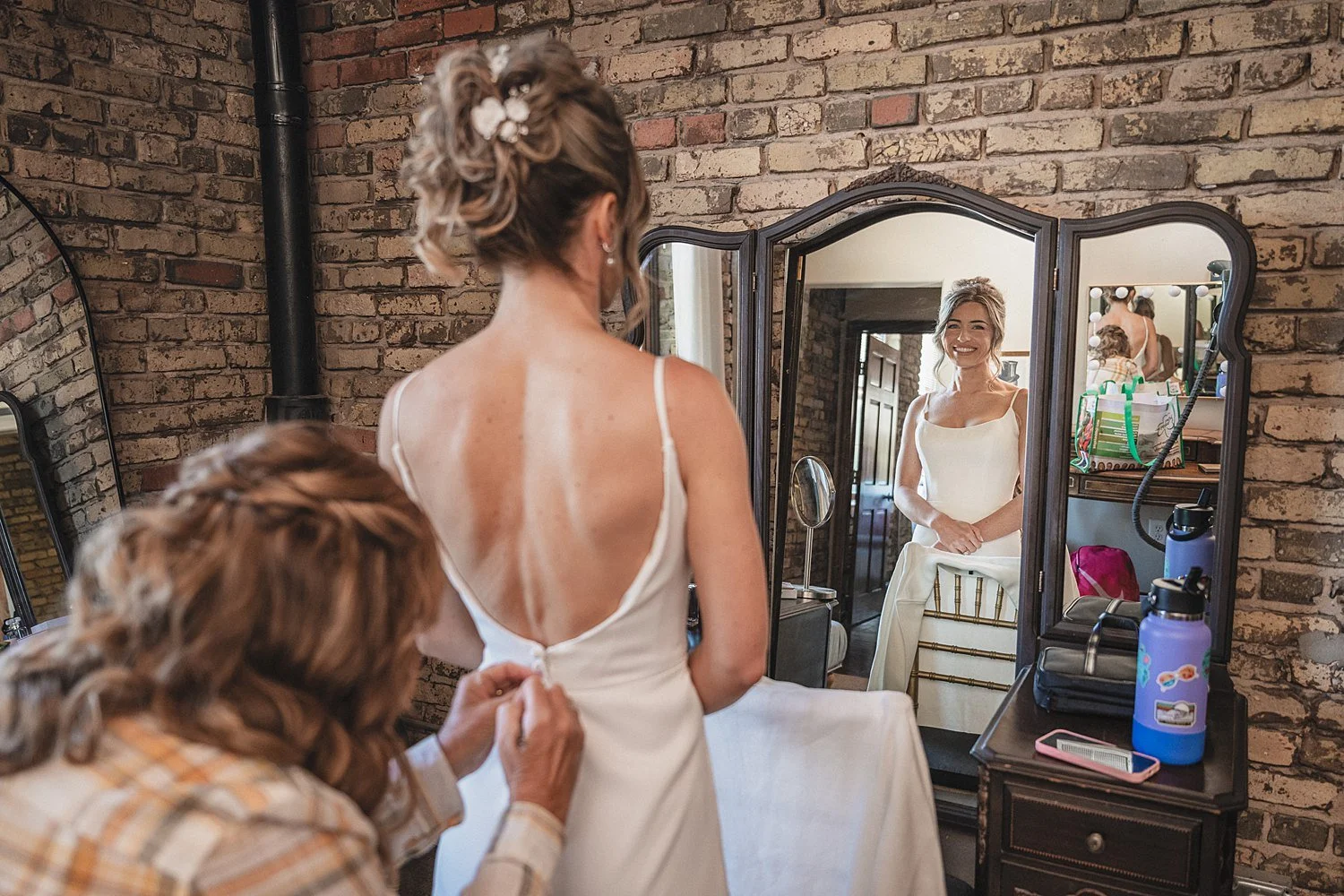 RoostMKE Married in Milwaukee Wedding Photographer_1803.jpg