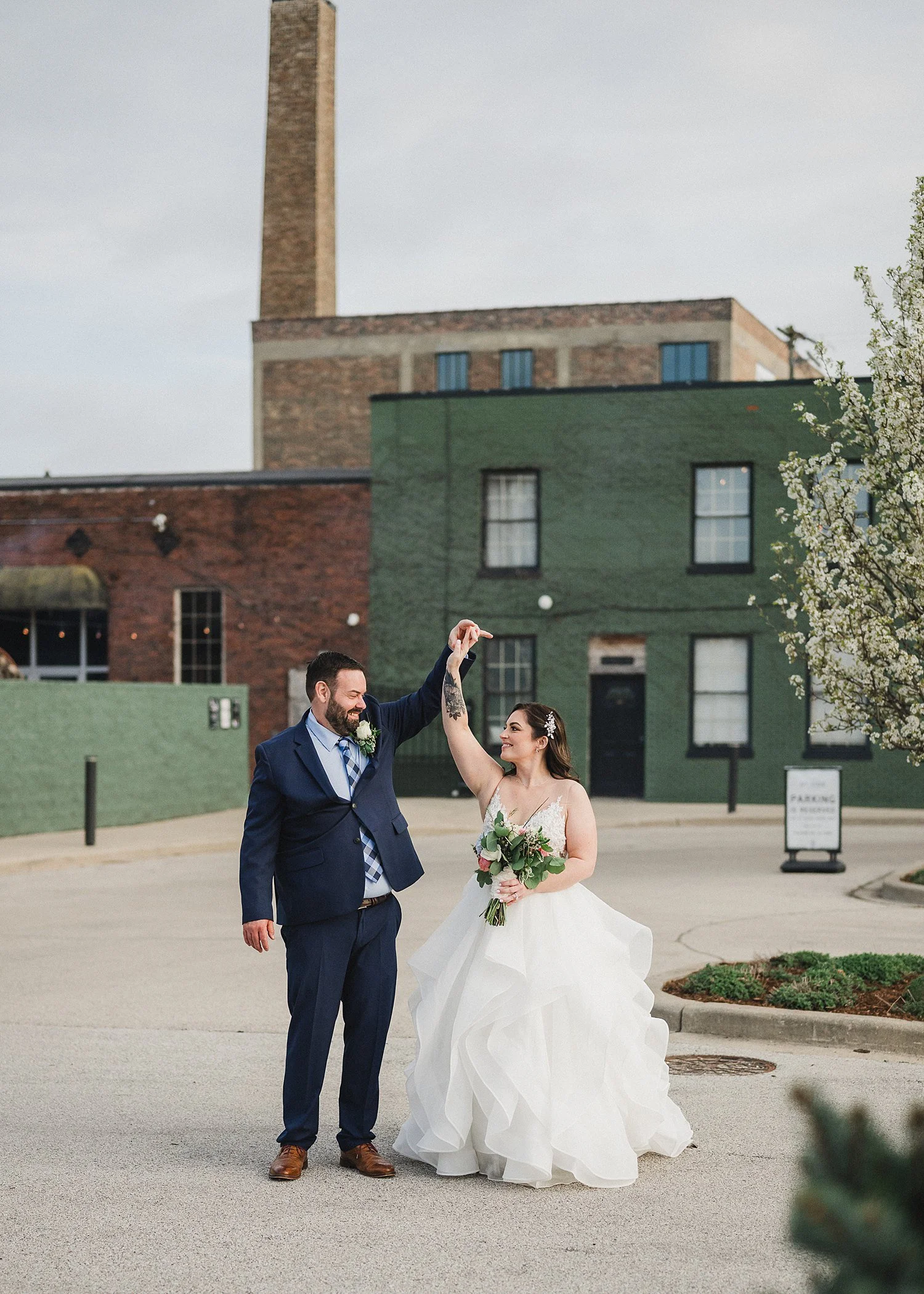 RoostMKE Married in Milwaukee Wedding Photographer_1608.jpg