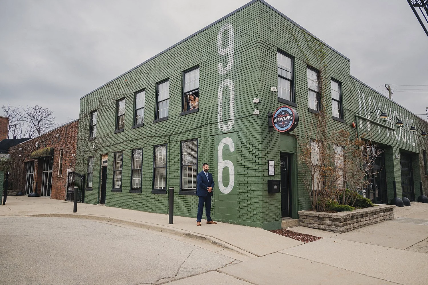 RoostMKE Married in Milwaukee Wedding Photographer_1965.jpg