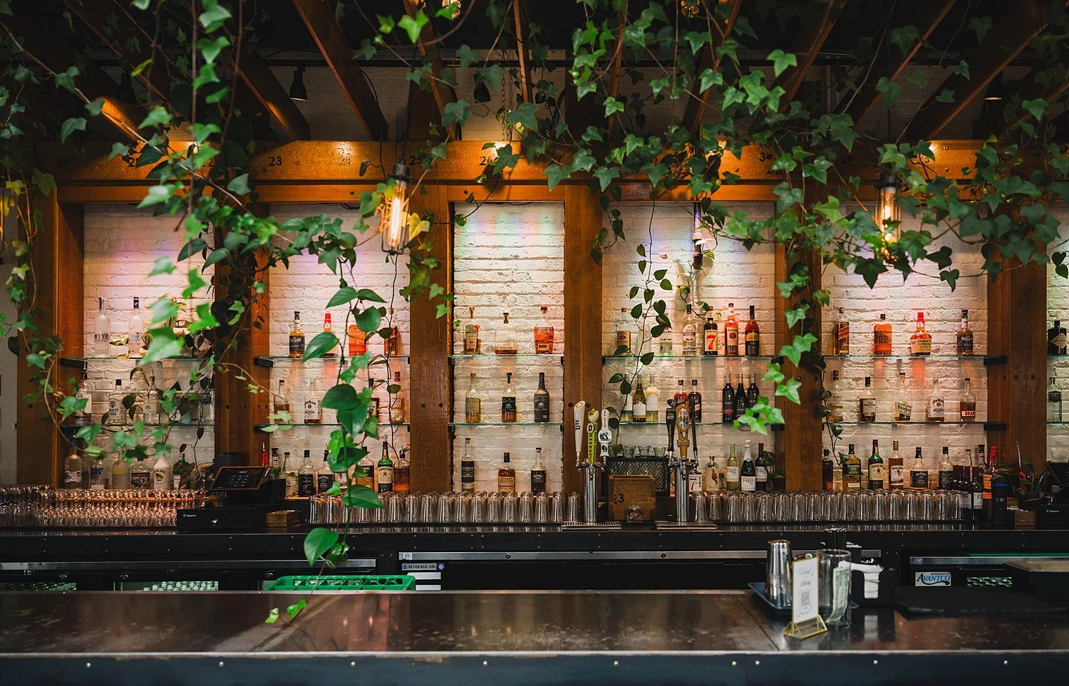 2025.05.02 - Roostmke.com - Candace.Jared.7-1_web.jpg