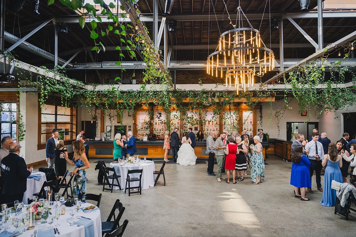 2025.05.02 - Roostmke.com - Candace.Jared.8-60_web.jpg