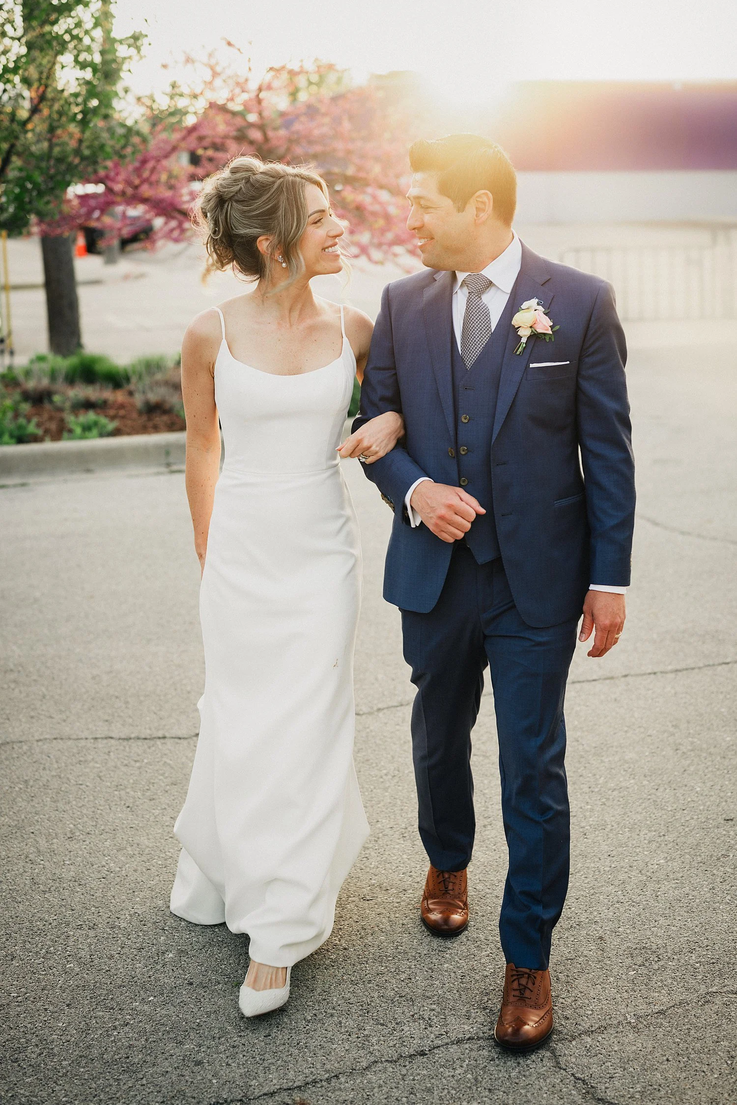 2025.05.23 - Roostmke.com - Emily.Chaz.8-26_web.jpg