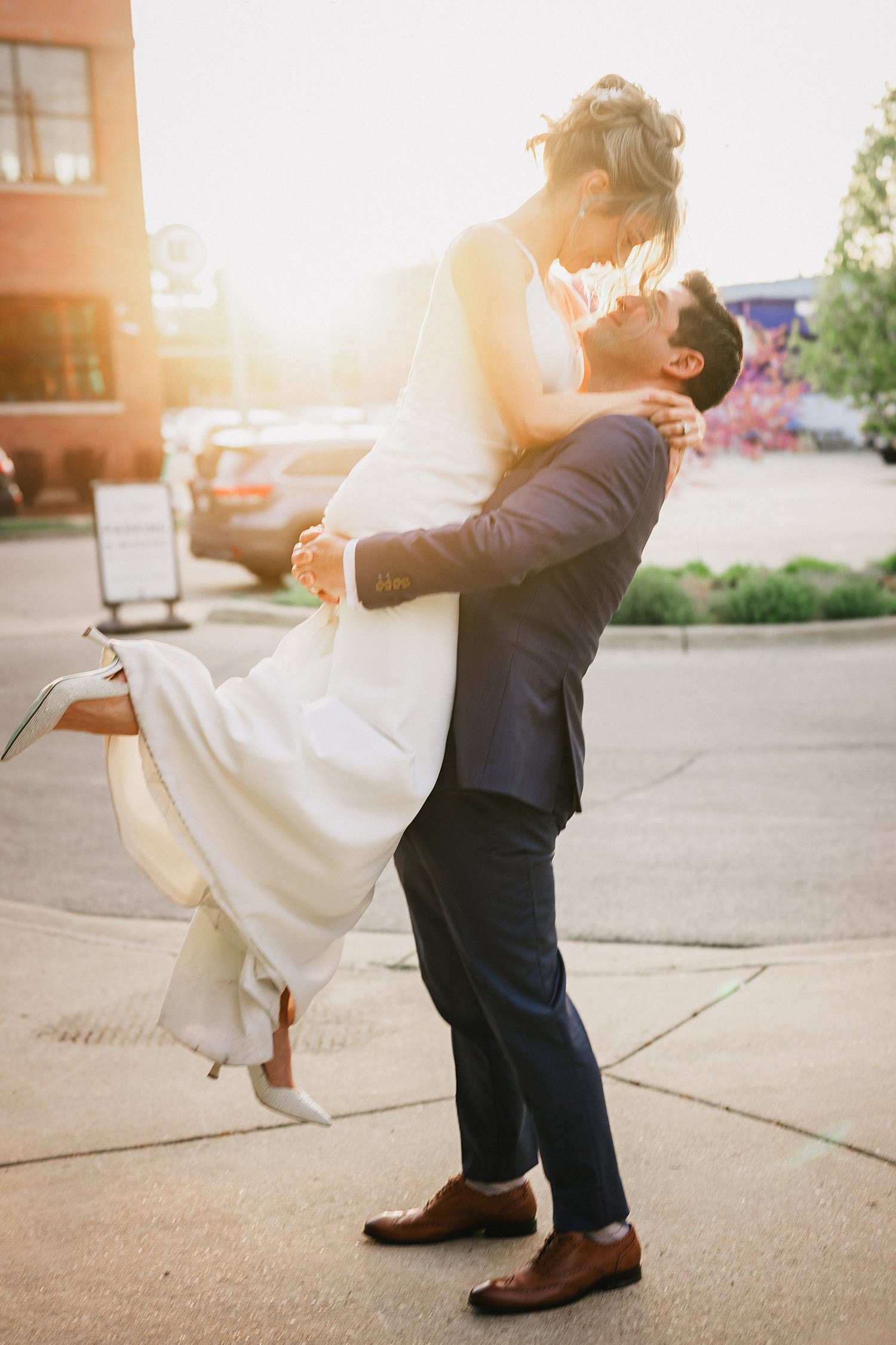 2025.05.23 - Roostmke.com - Emily.Chaz.8-40_web.jpg