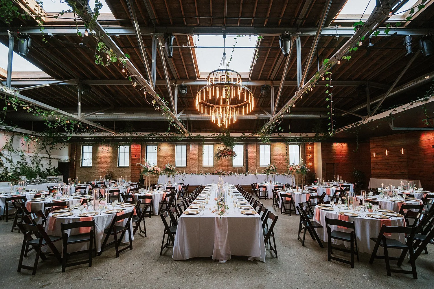 2023.04.15 - Roostmke.com - Mary.Blake.13-16_web.jpg