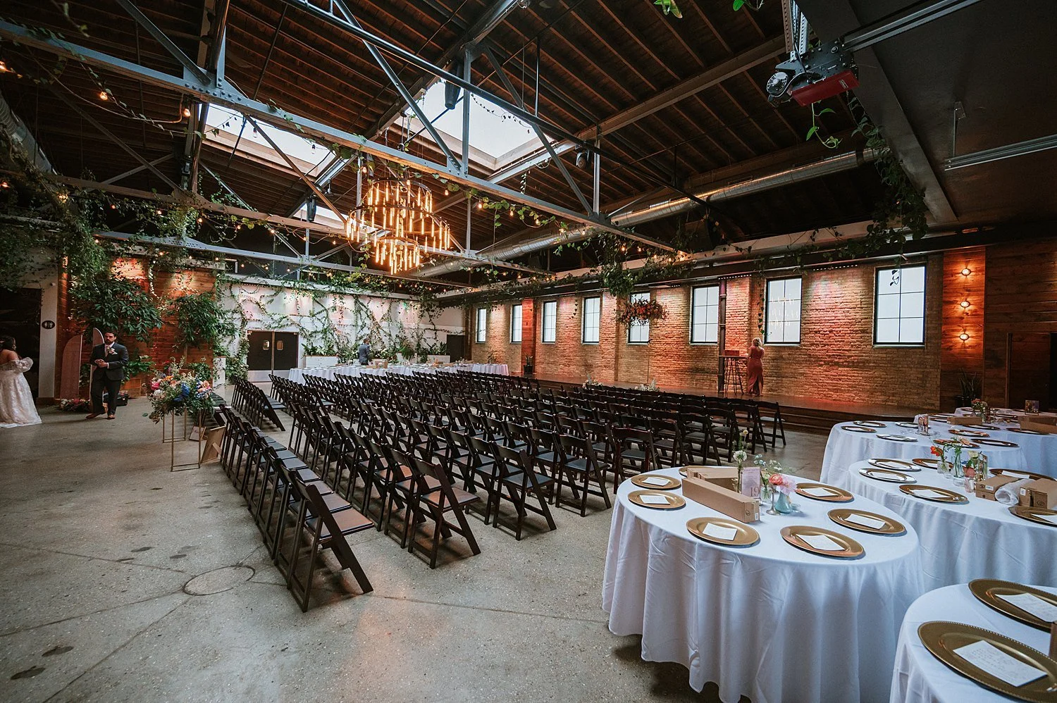 RoostMKE Married in Milwaukee Wedding Photographer_1698.jpg