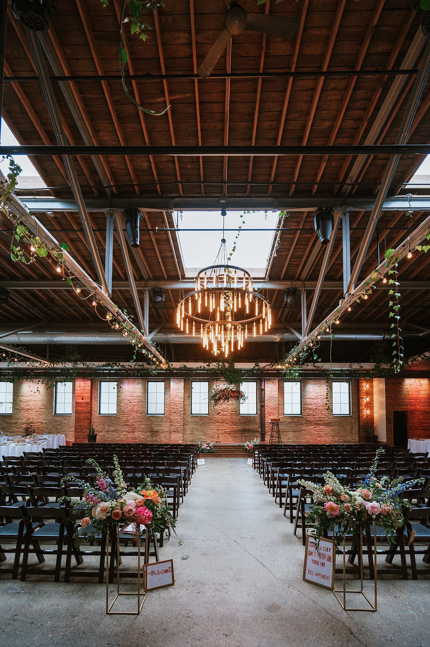 RoostMKE Married in Milwaukee Wedding Photographer_1771.jpg