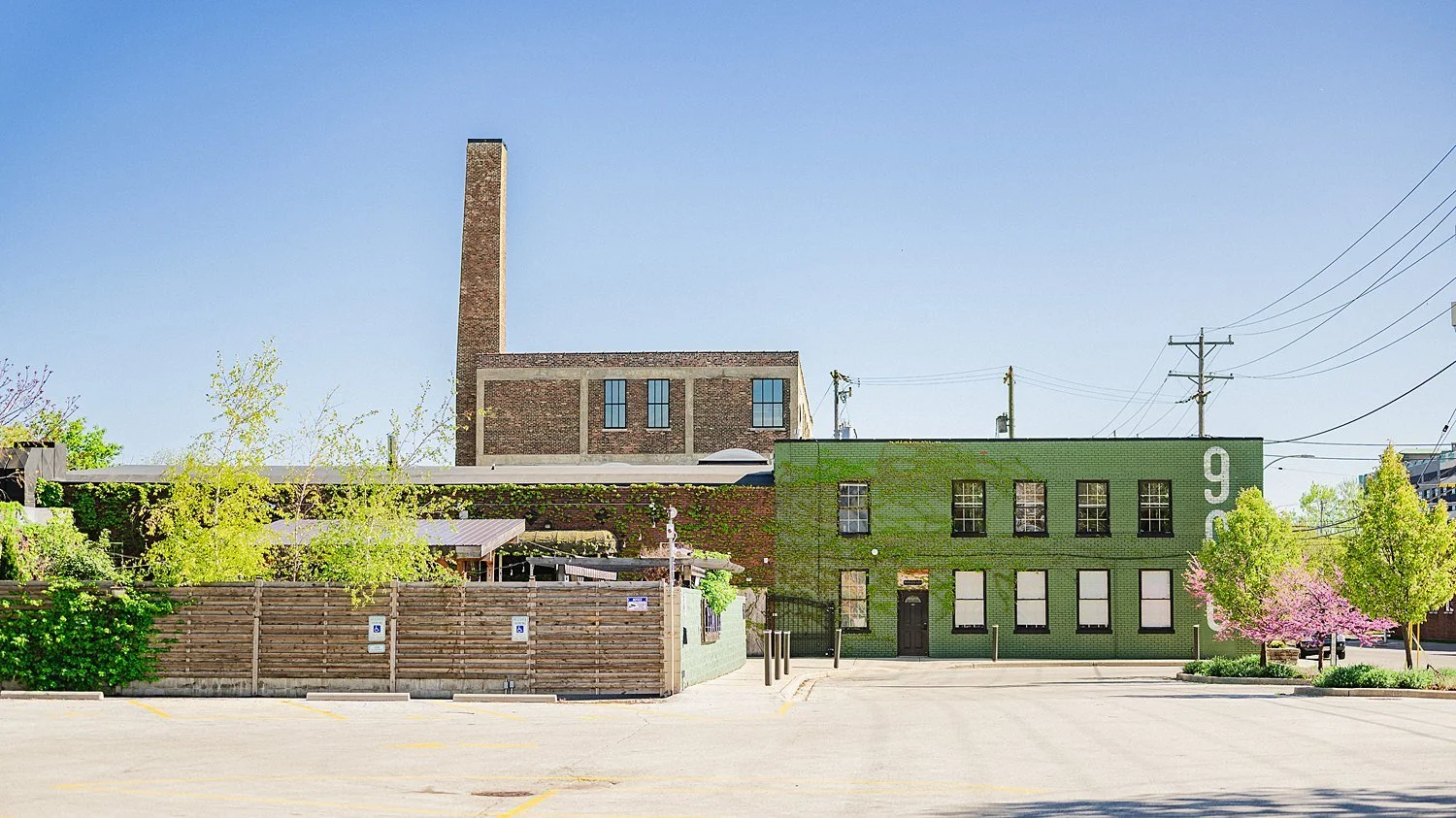 RoostMKE Married in Milwaukee Wedding Photographer_1673.jpg