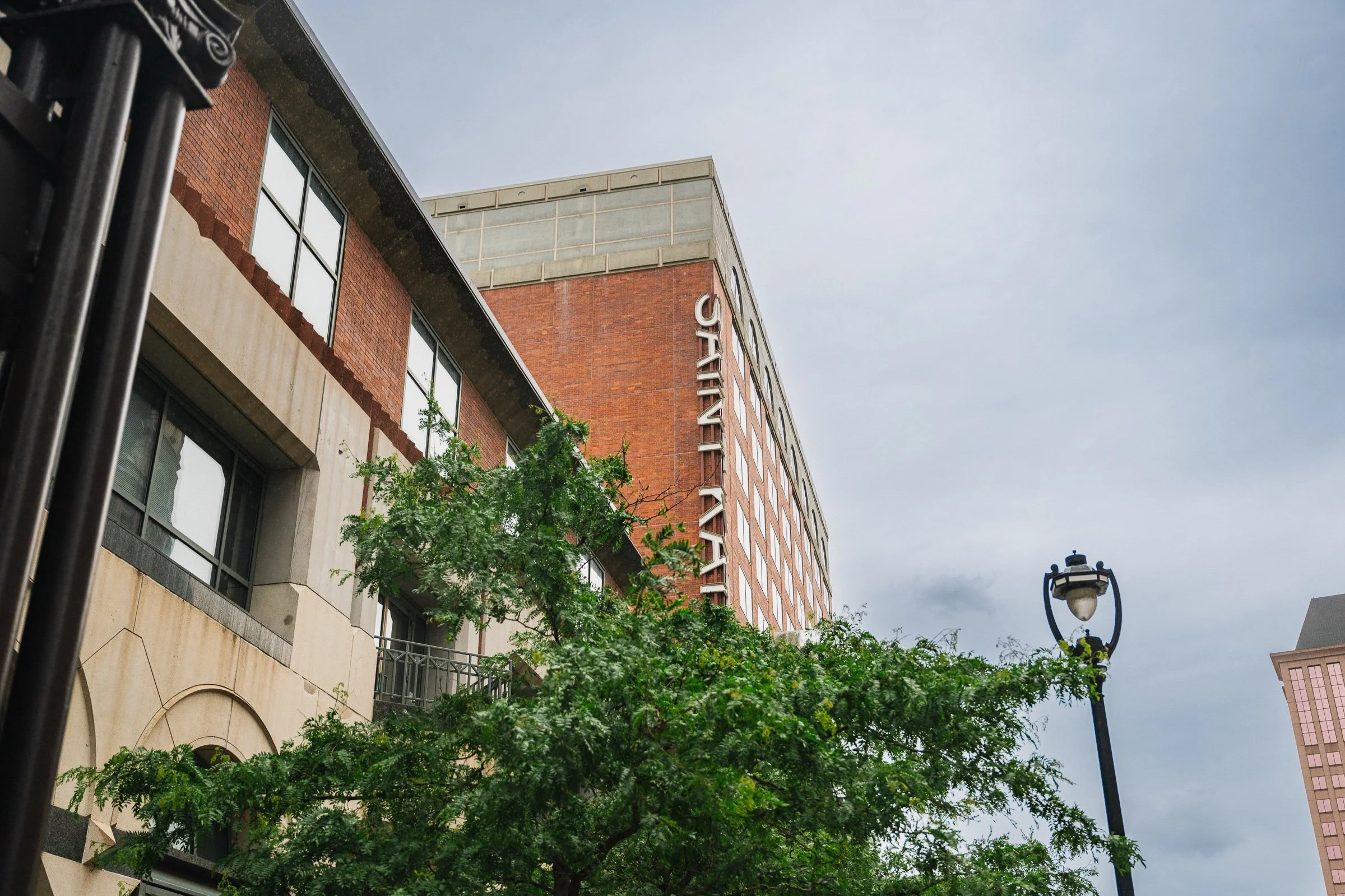 married in Milwaukee Pilot Project Saint Kate Art hotel Riverwalk Wedding Photos roostmke 01.jpg