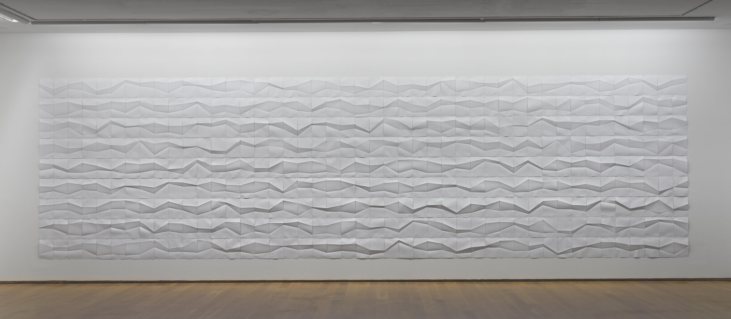 FLUCTUATING FOLDS (2012) Paper installation, variable dimensions