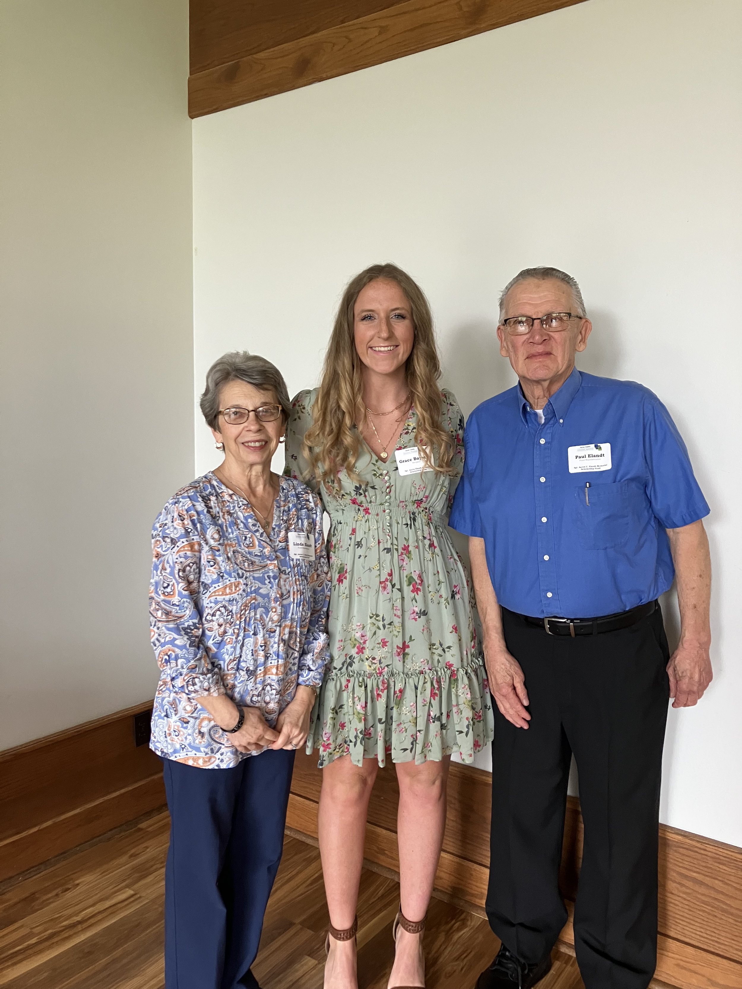 Grace Boynton with Paul & Linda Elandt - Elandt Winner.JPG