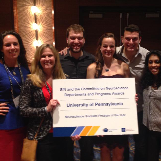 GLIA members receiving the Neuroscience Graduate Program of the Year award from the Society for Neuroscience in 2013