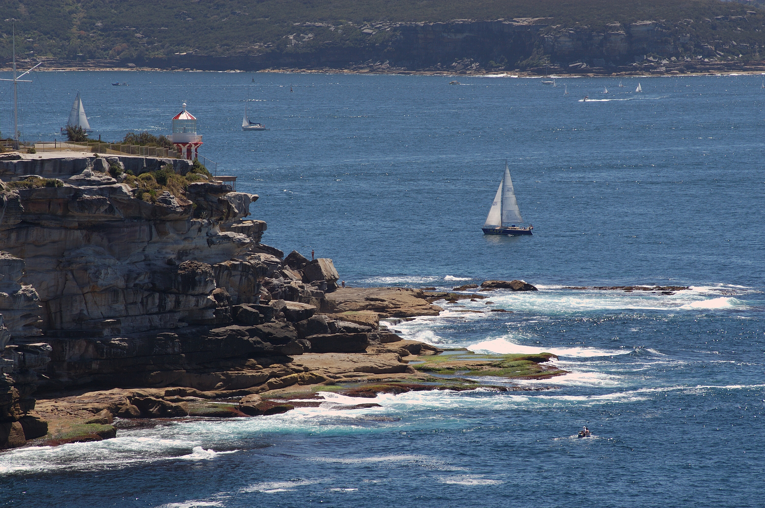 You can see from the cliffs and rocks at the mouth of the harbor why it was so dangerous for ships coming into the harbor!