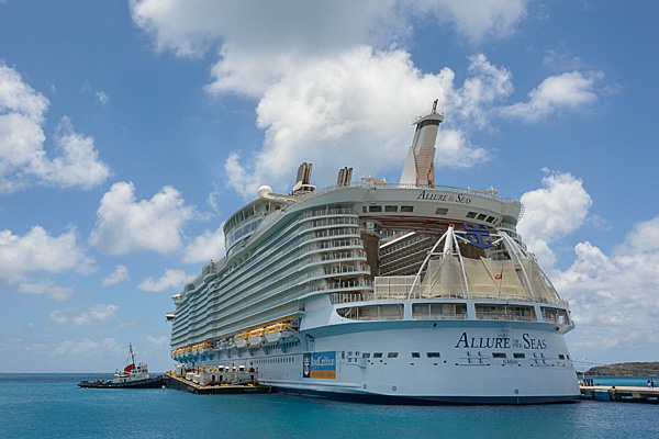 The back of this ship is open to the sea and sky, a unique design for cruise ships.