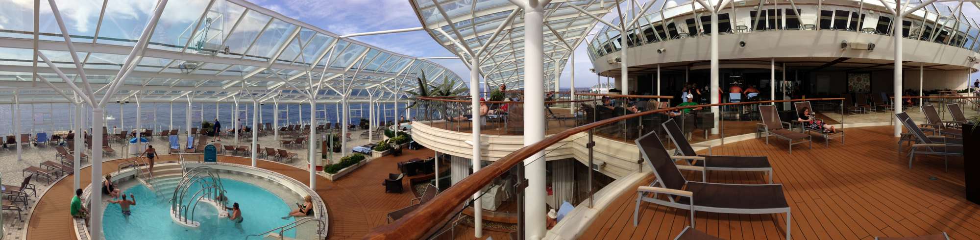 The solarium Cafe below, Solarium bar above, pool all inside the Solarium