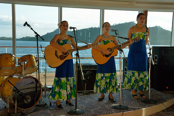 Les Gauguinnes perform during the anniversary and honeymoon celebration at la Palette