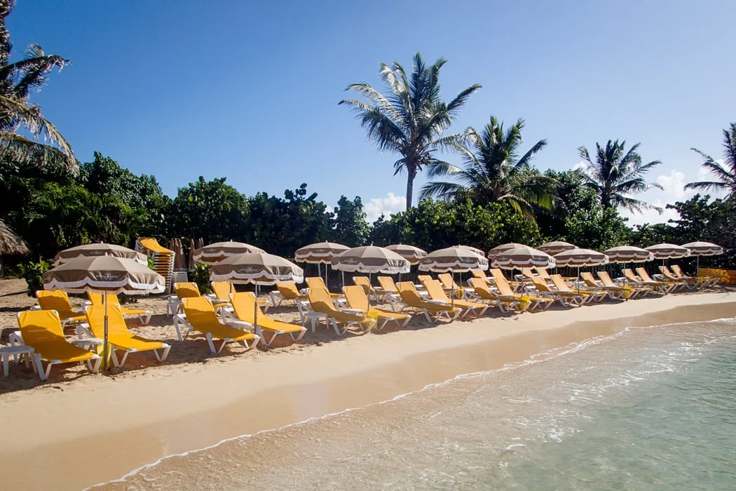 Once all these chairs were filled, this side of the island did get a bit crowded.
