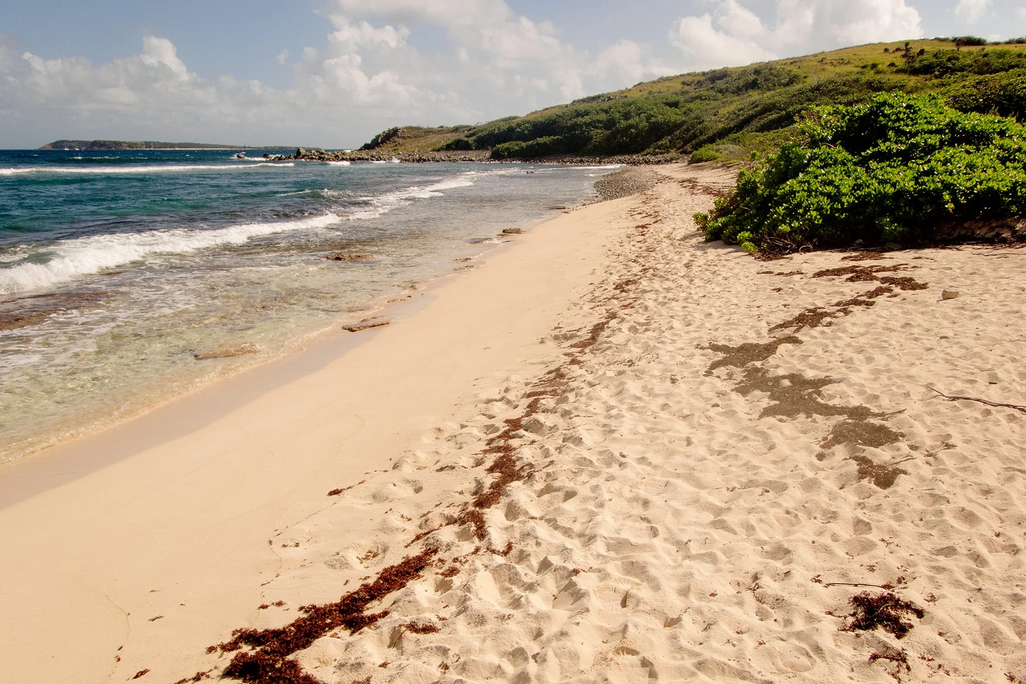 The reward for a short hot hike- having a quiet beach on the "other side" of the islet to ourselves.