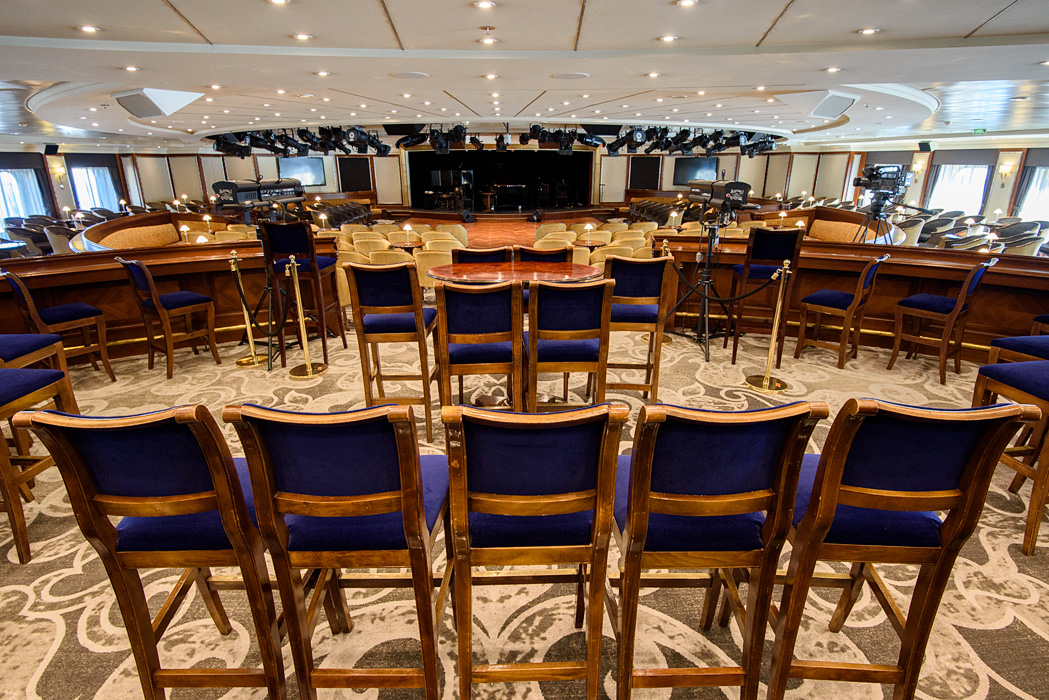 Cabaret Lounge