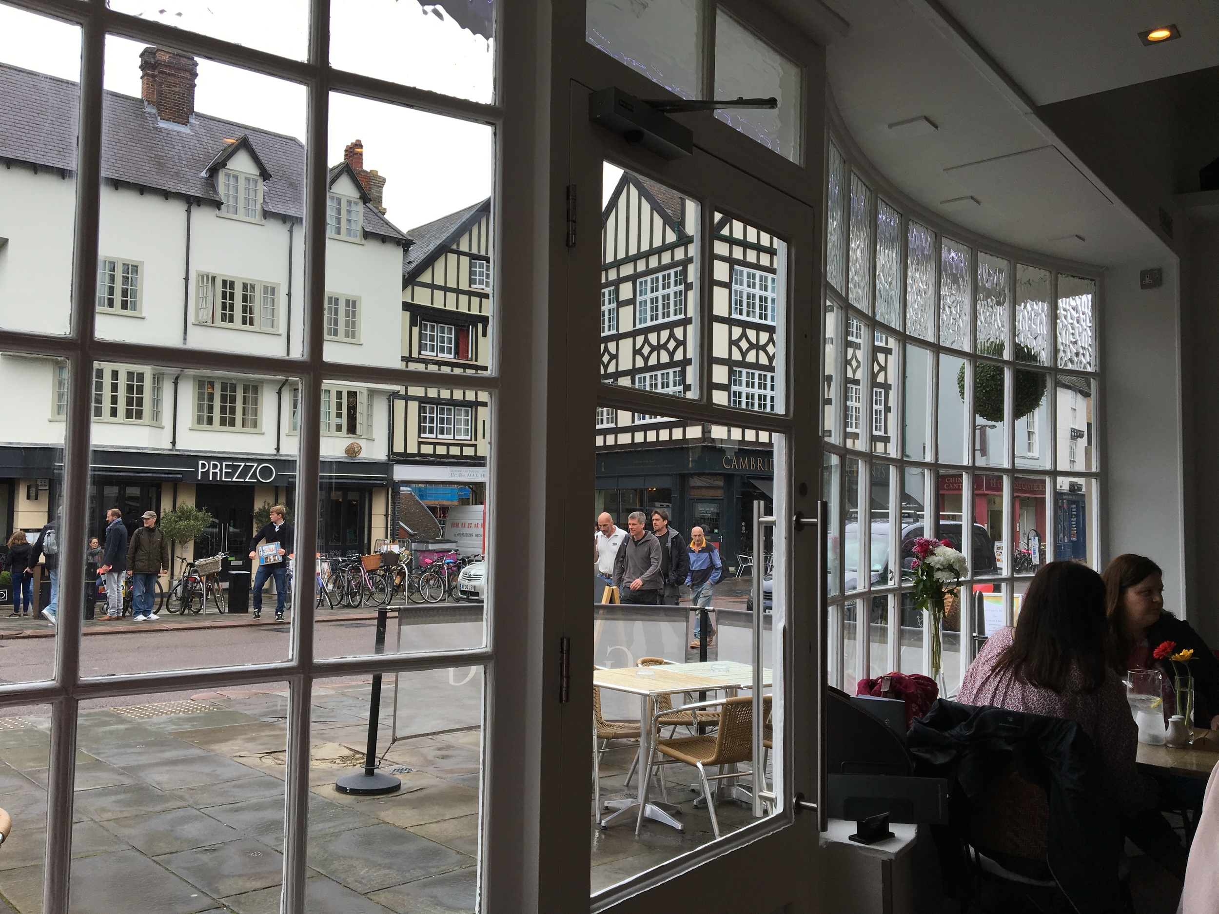 There are plenty of lovely shops and cafes in Cambridge...none of them are inexpensive!