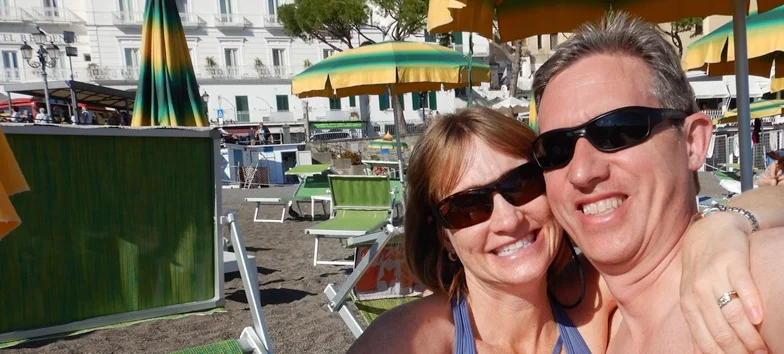 You can rent a chair and have use of a changing facility/rest room, or just spread your towel in the "free" section. You won't be alone, but can enjoy people watching the interesting international crowd and see the ferries making their way to Sorrento, Naples and the island of Capri