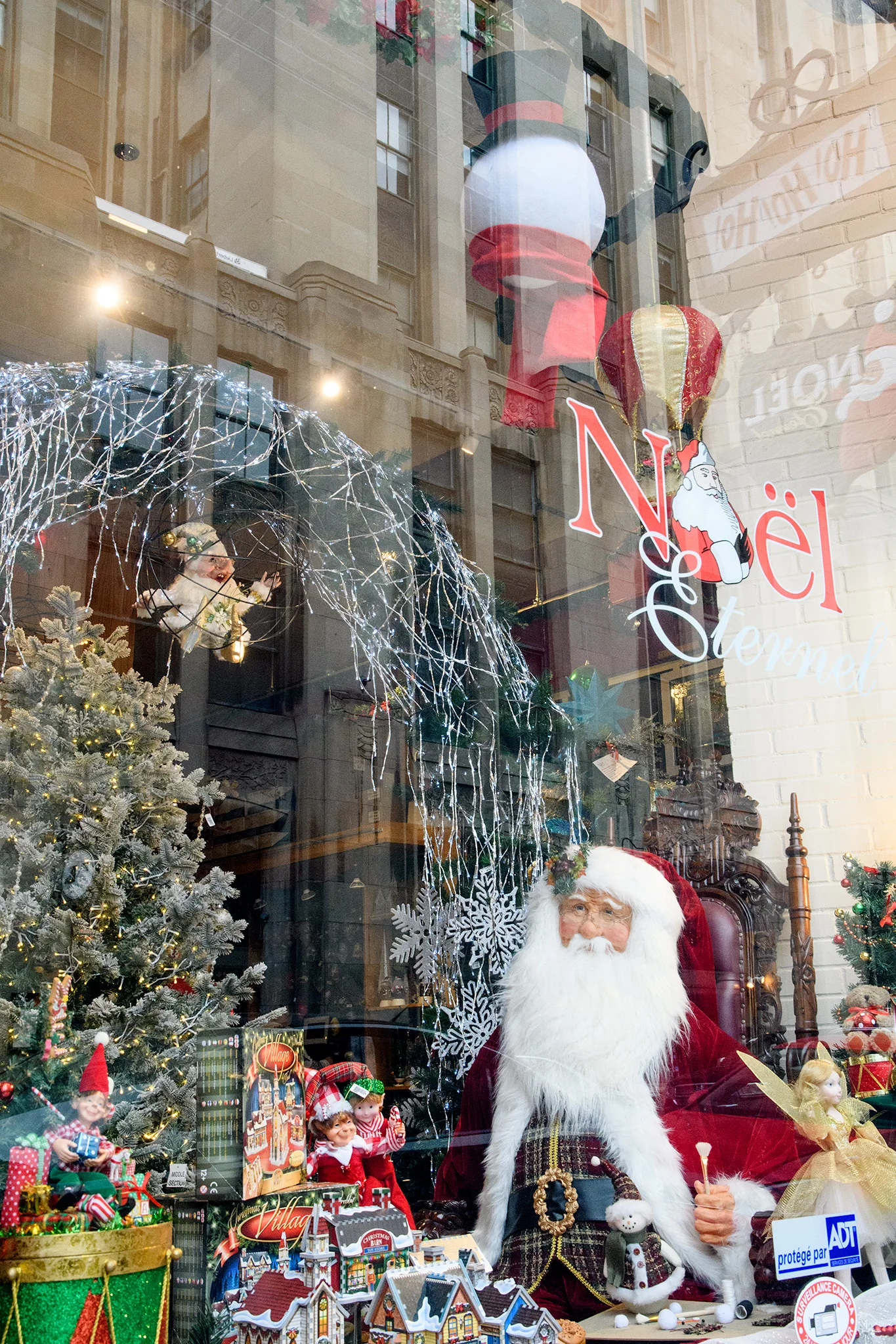 A beautifully decorated shop window in Old Montreal