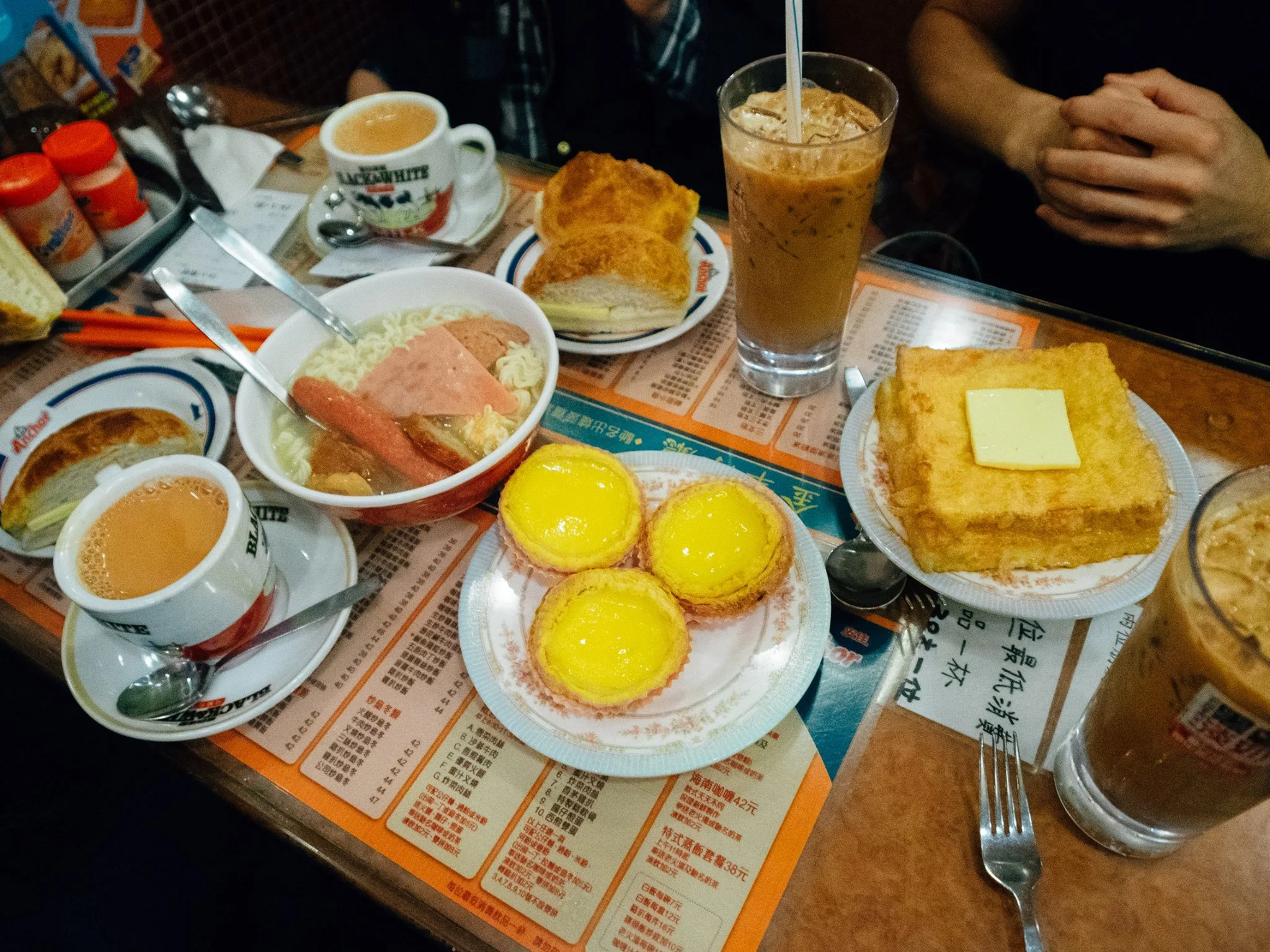 Breakfast at a cha chaan teng