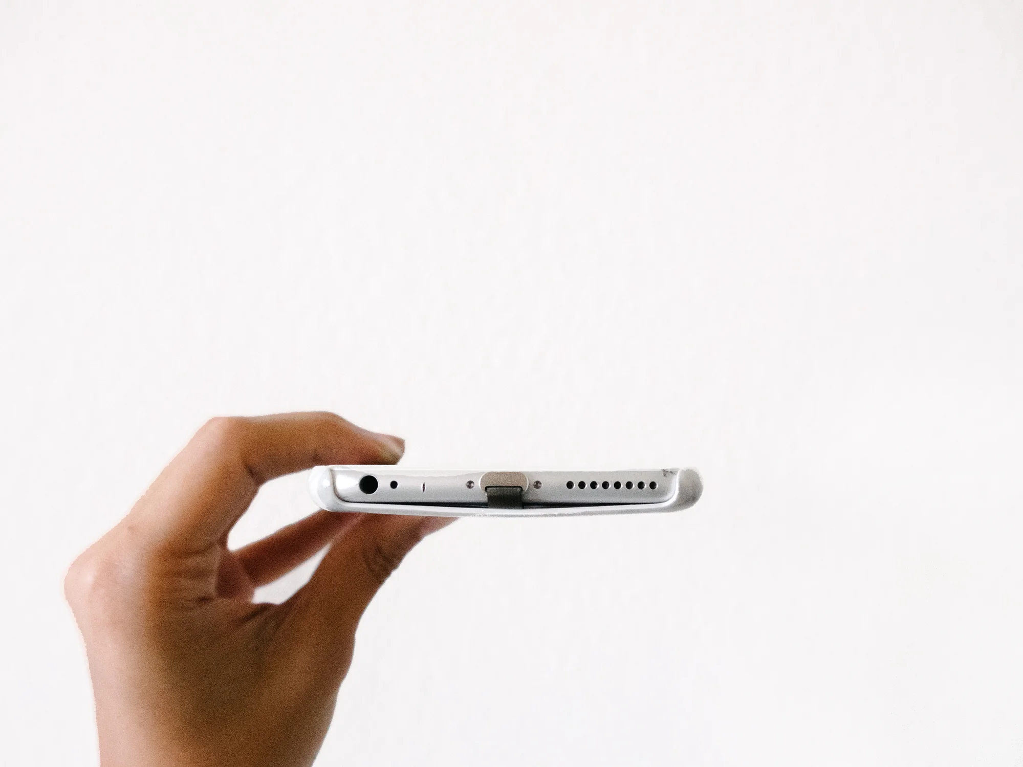 Bendgate, anyone?