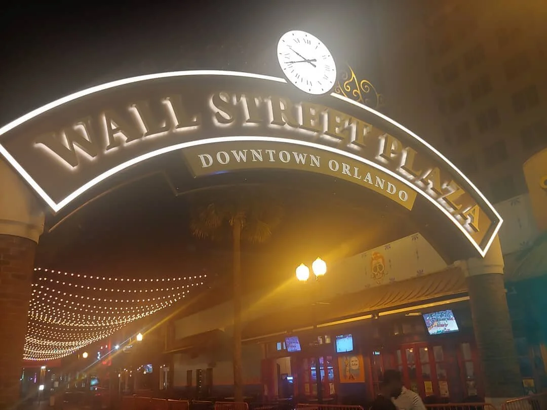 Great place to visit while in Orlando if you're one who likes to bar hop and mingle with different people.

#downtownorlando #orlando #travel #travelphotographer #blacktraveler #quickpost #blacktravel #blackadventurer #blackadventuristas