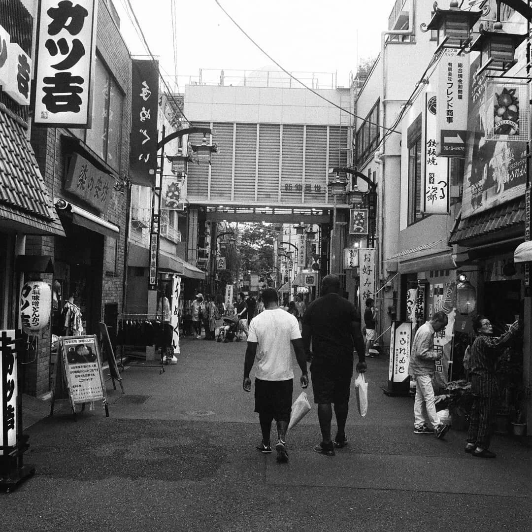 Brothers in Tokyo

#travel #blog #travelphotography #filmphotography #stretphotography #travels #Tokyo #blackandwhitefilmphotography #blacktravel #blackmentravel #oneyear #photodump