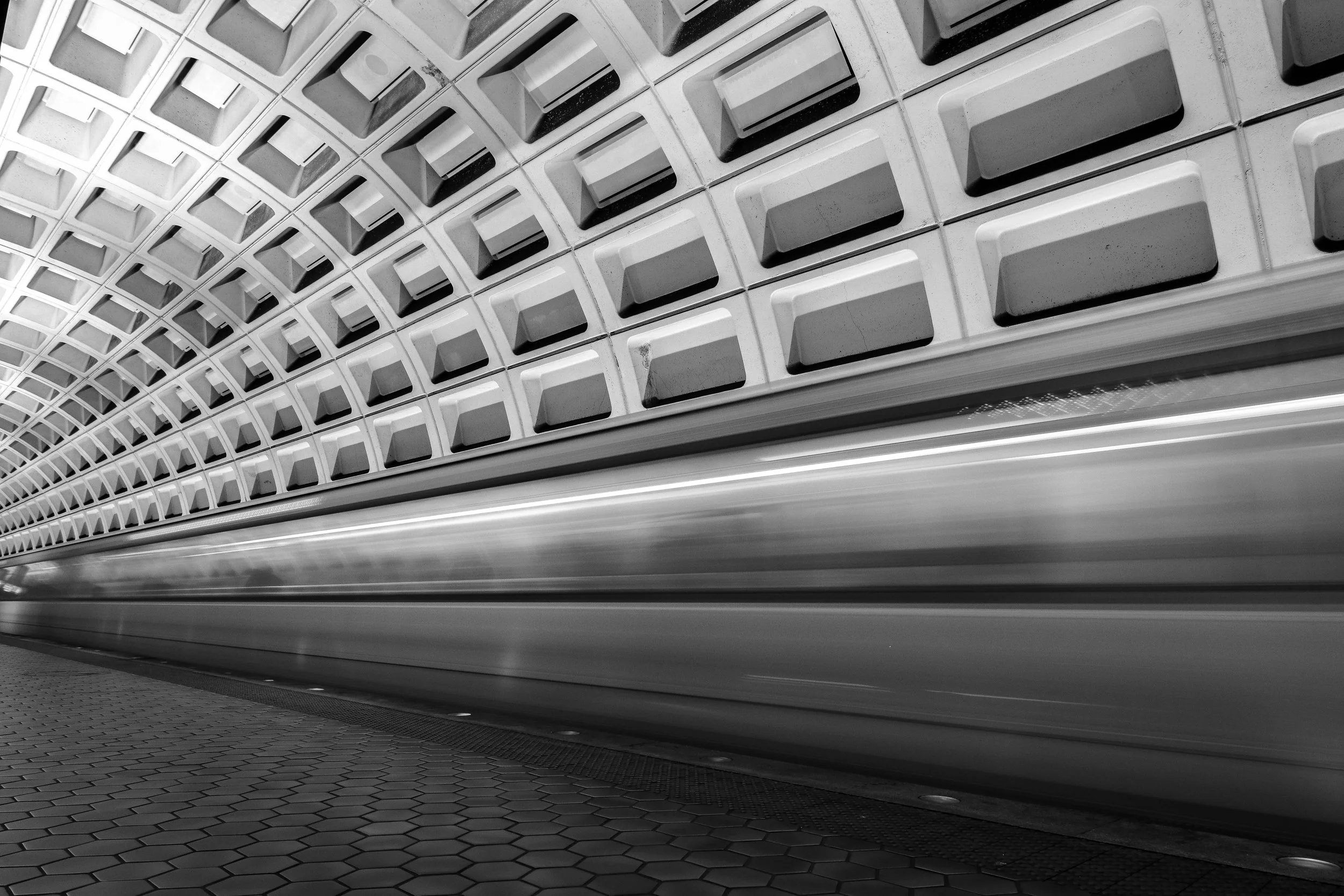 Subway Platform (brandon-mowinkel-213912-unsplash)--Black-and-White.jpeg